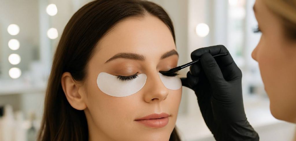 How to Cover Redness With Makeup