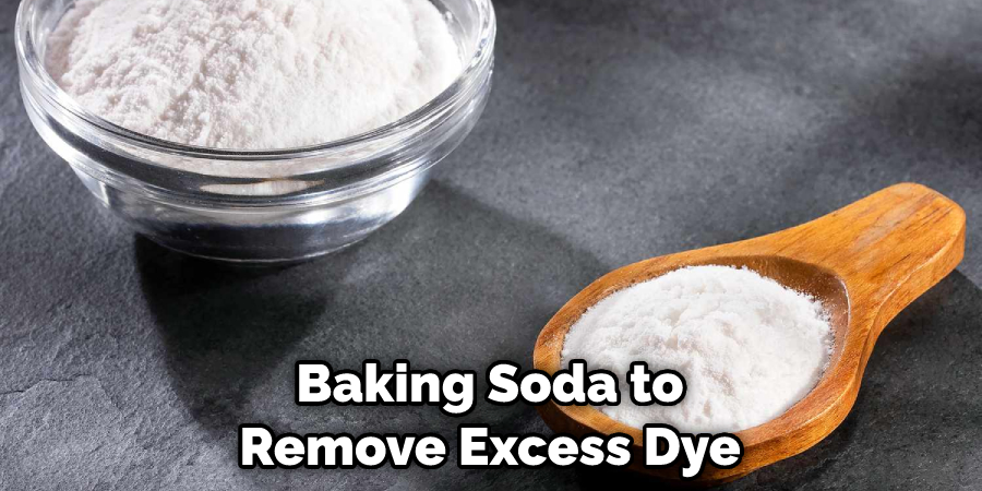 Baking Soda to Remove Excess Dye