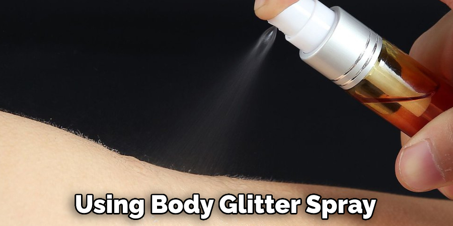 Using Body Glitter Spray