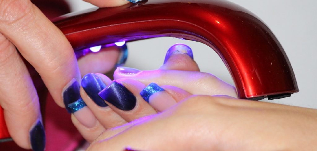 How to Remove Dazzle Dry Nail Polish
