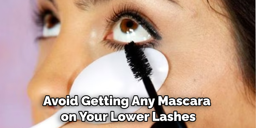 Avoid Getting Any Mascara on Your Lower Lashes