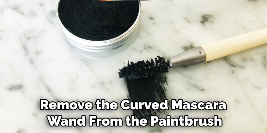 Remove the Curved Mascara Wand From the Paintbrush