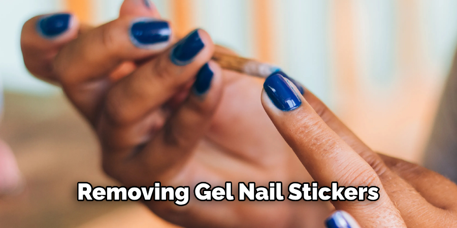 Removing Gel Nail Stickers