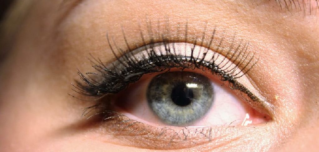 How to Laminate Eyelashes at Home
