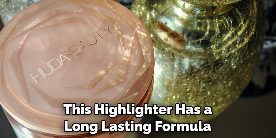 This Highlighter Has a Long Lasting Formula