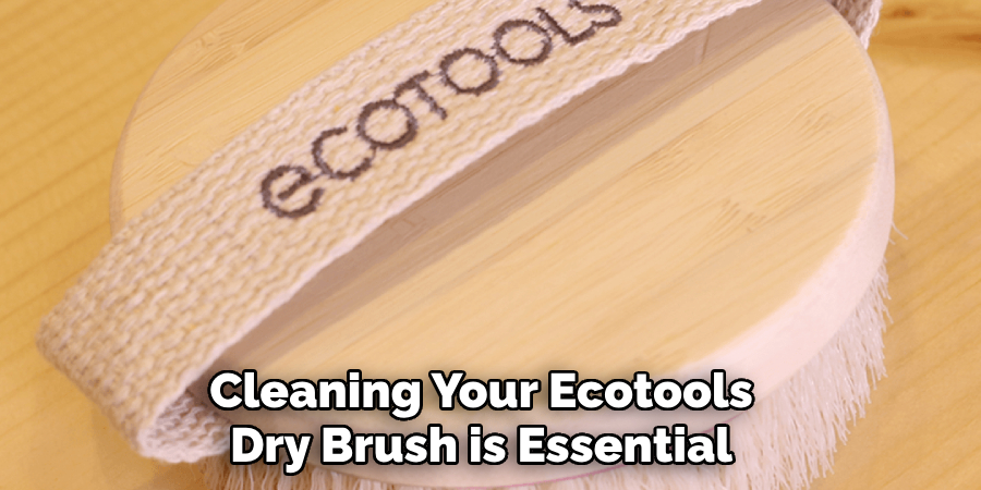 Cleaning Your Ecotools Dry Brush is Essential