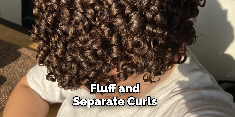 Fluff and Separate Curls