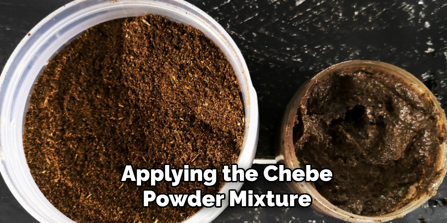 applying the chebe powder mixture