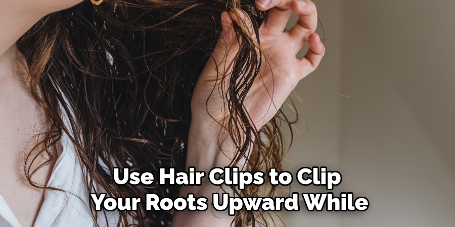 Can Make Your Hair
Feel Stiff or Crunchy