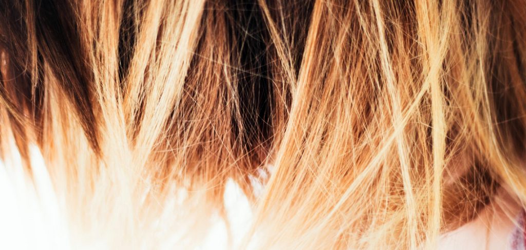 How Do Salons Touch Up Highlights