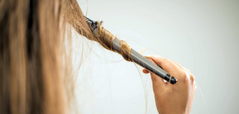 How to Curl Hair With Tyme Iron