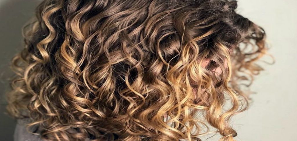 How to Protect Curly Hair From Chlorine