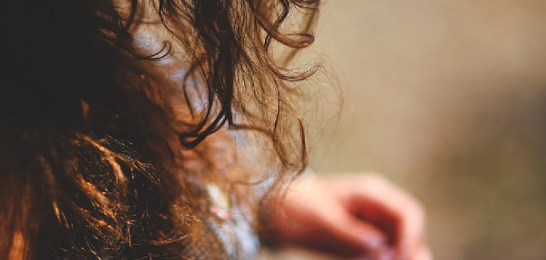 How to Train Your Hair to Be Curly