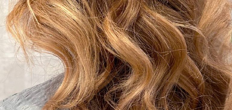 How to Use Cantu Curling Cream on Wavy Hair