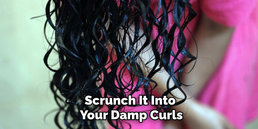 Scrunch It Into Your Damp Curls