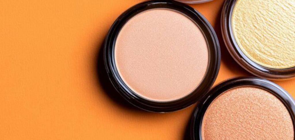 How to Apply Powder Highlighter