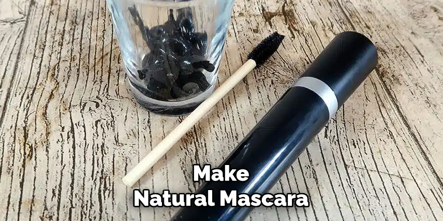 Make
Natural Mascara 