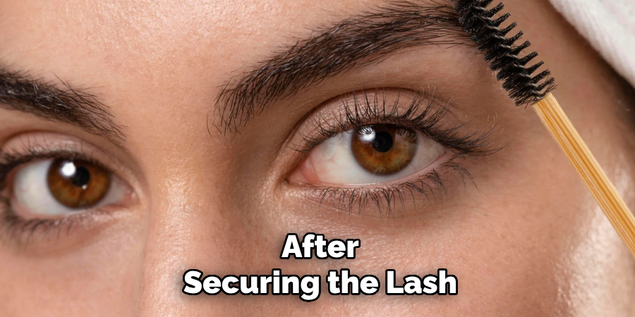 After
Securing the Lash