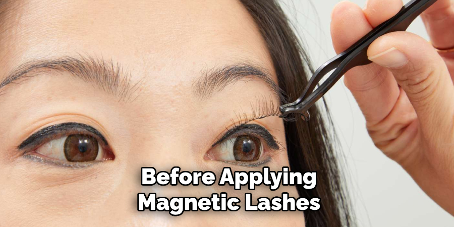Before Applying
Magnetic Lashes