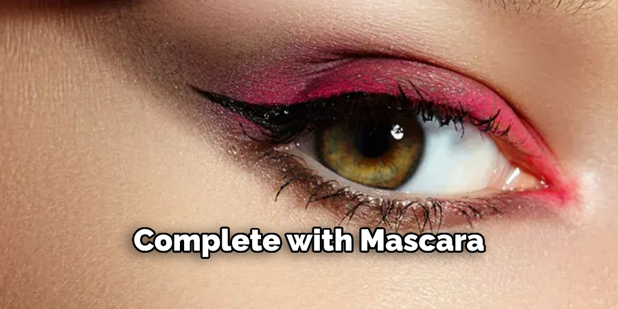 Complete with Mascara