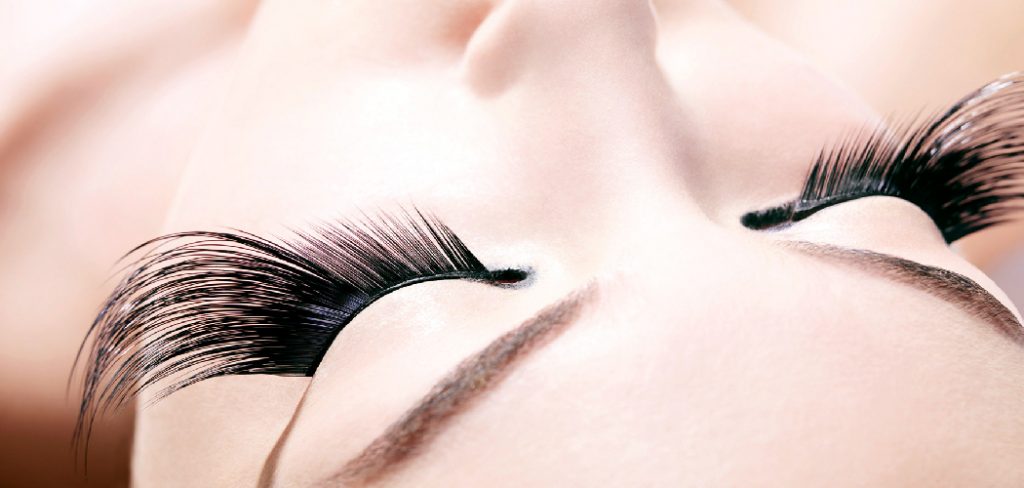 How to Wash Eyelash Extensions