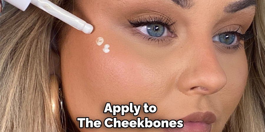 Apply to
The Cheekbones