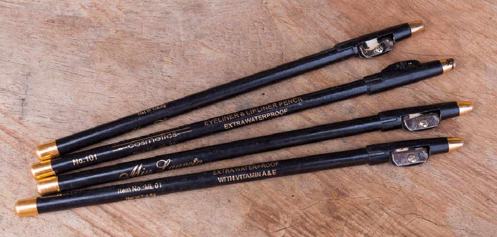 How to Sharpen Eyebrow Pencil