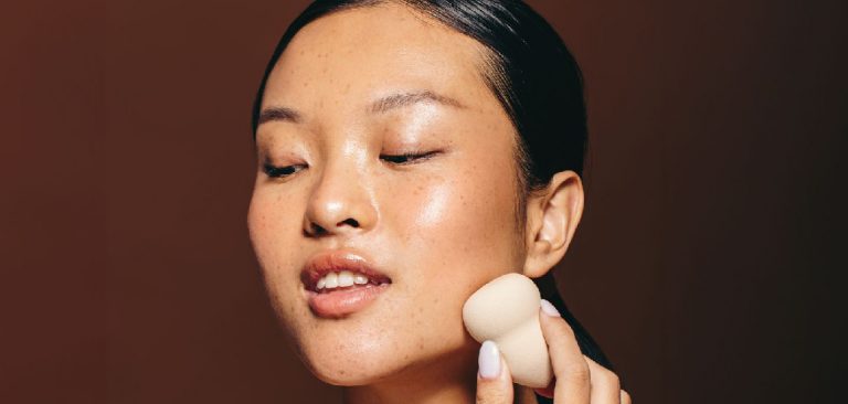 How to Apply Bronzer