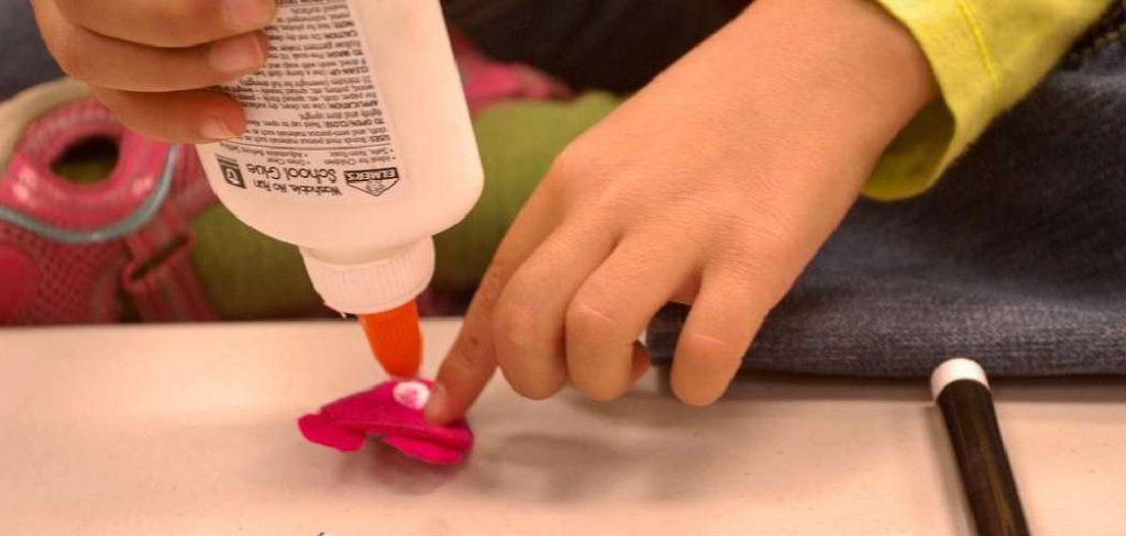 How to Make Nail Glue Stronger