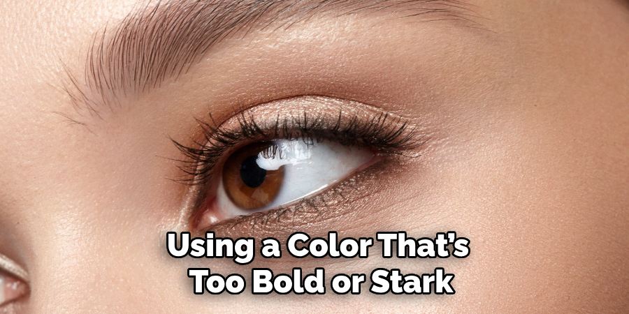 Using a Color That’s
Too Bold or Stark