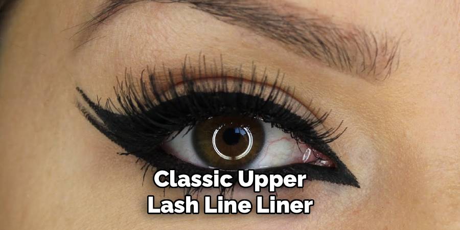 Classic Upper Lash Line Liner