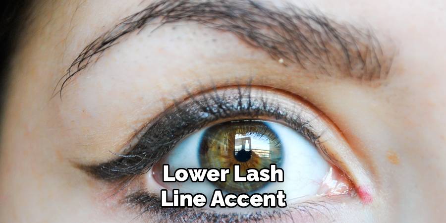 Lower Lash Line Accent