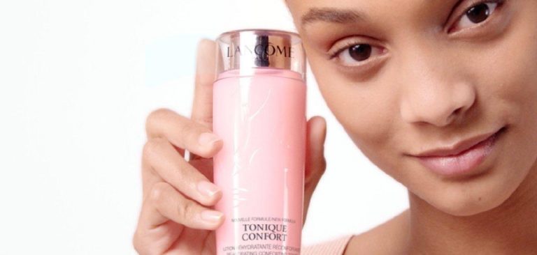 How to Apply Lancome Tonique Confort