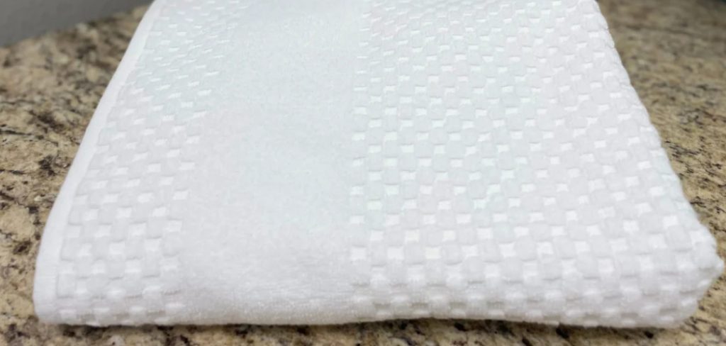 How Do Makeup Remover Towels Work