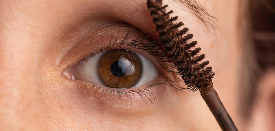 How to Curl Bottom Eyelashes