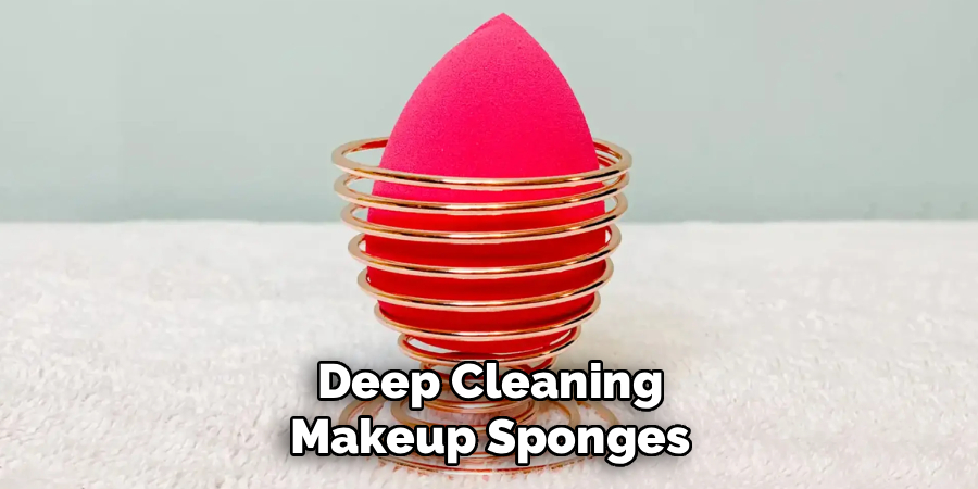 Deep Cleaning Makeup Sponges