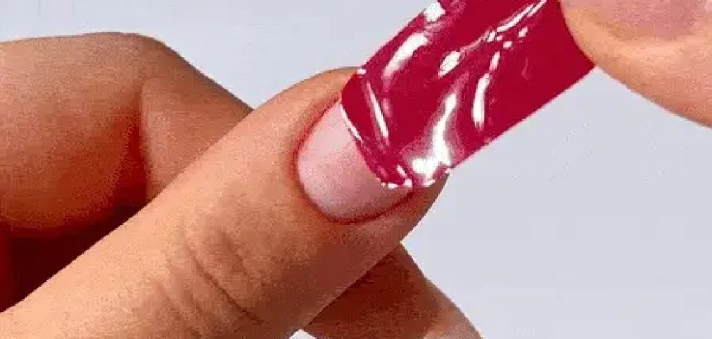 How to Remove Fake Nails With Warm Water