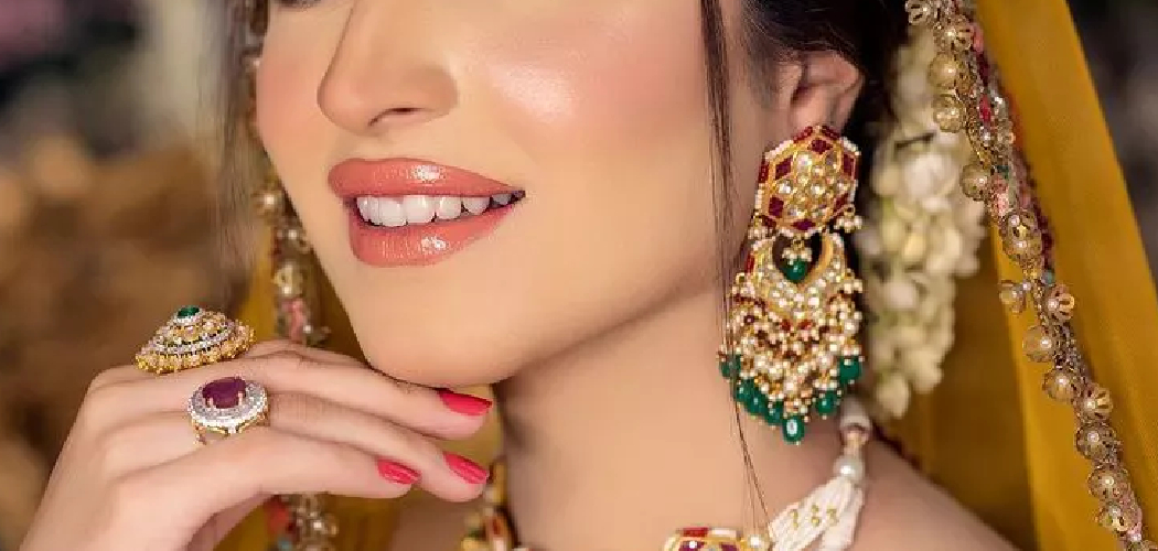 How to do Wedding Guest Makeup