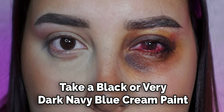Take a Black or Very
Dark Navy Blue Cream Paint