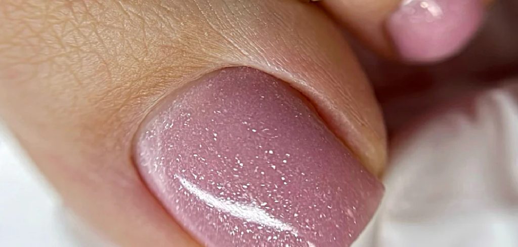 How to Make Dry Nail Polish Liquid Again