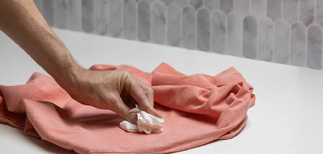 How to Remove Highlighter From Clothes