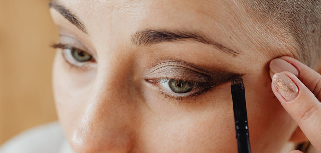 How to Sharpen Urban Decay 24 7 Eyeliner