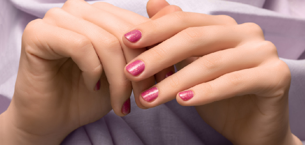 How to Use Crackle Fingernail Polish