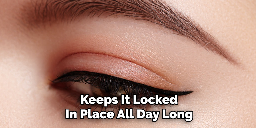 Keeps It Locked In Place All Day Long