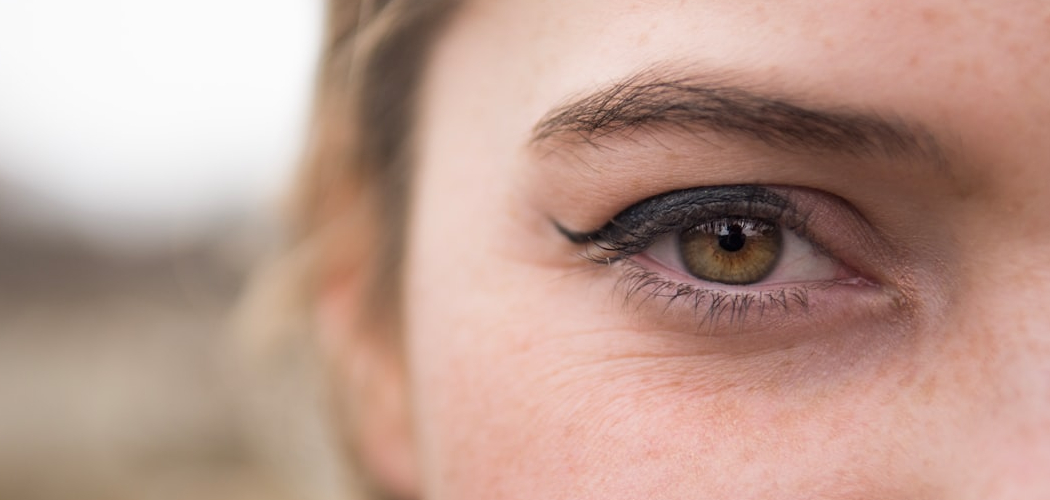 How to Fix Patchy Makeup