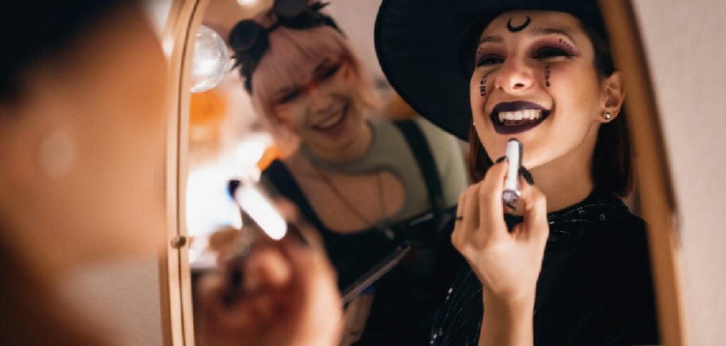 How to Apply Grease Makeup