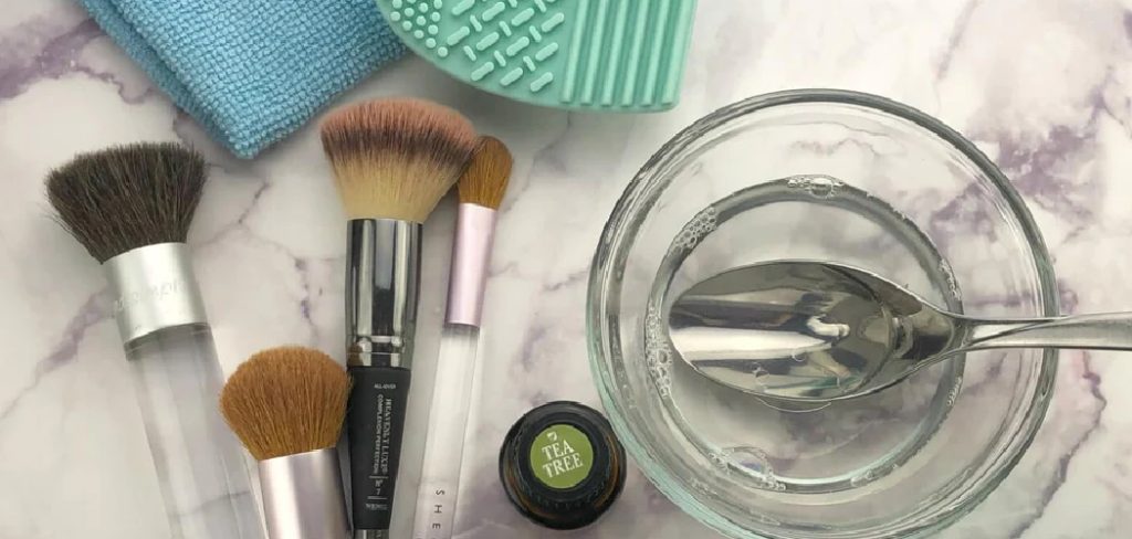 How Do You Clean Foundation Brush